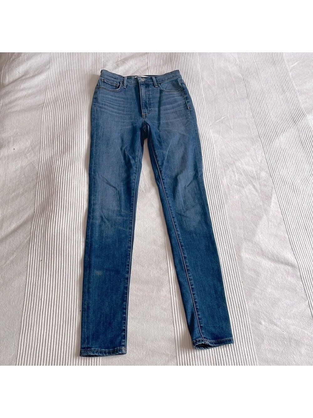 Aritzia Denim Forum Lola High Rise Skinny Jeans Size 25